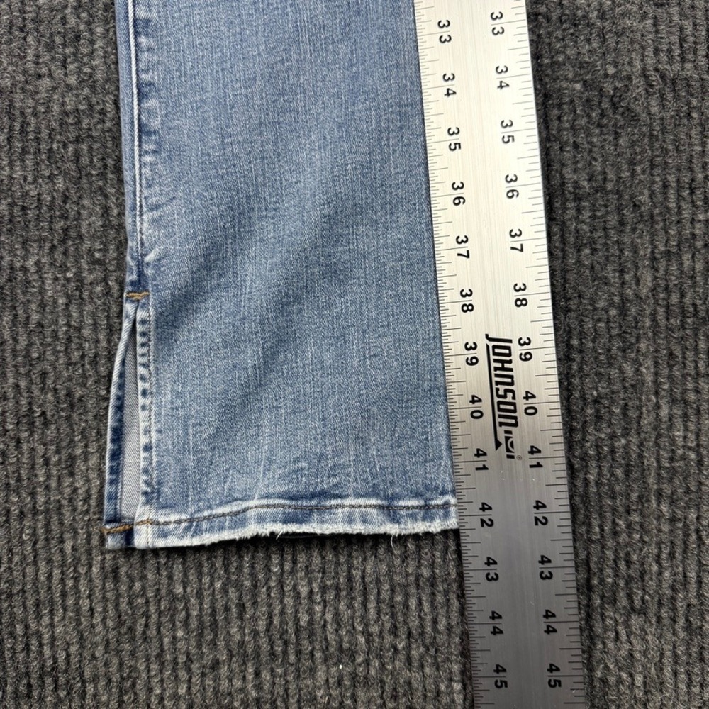 Express Skyscraper Mid Rise Ultra Hyper Stretch Flare Jeans Light Wash Size M/8 - Picture 14 of 16